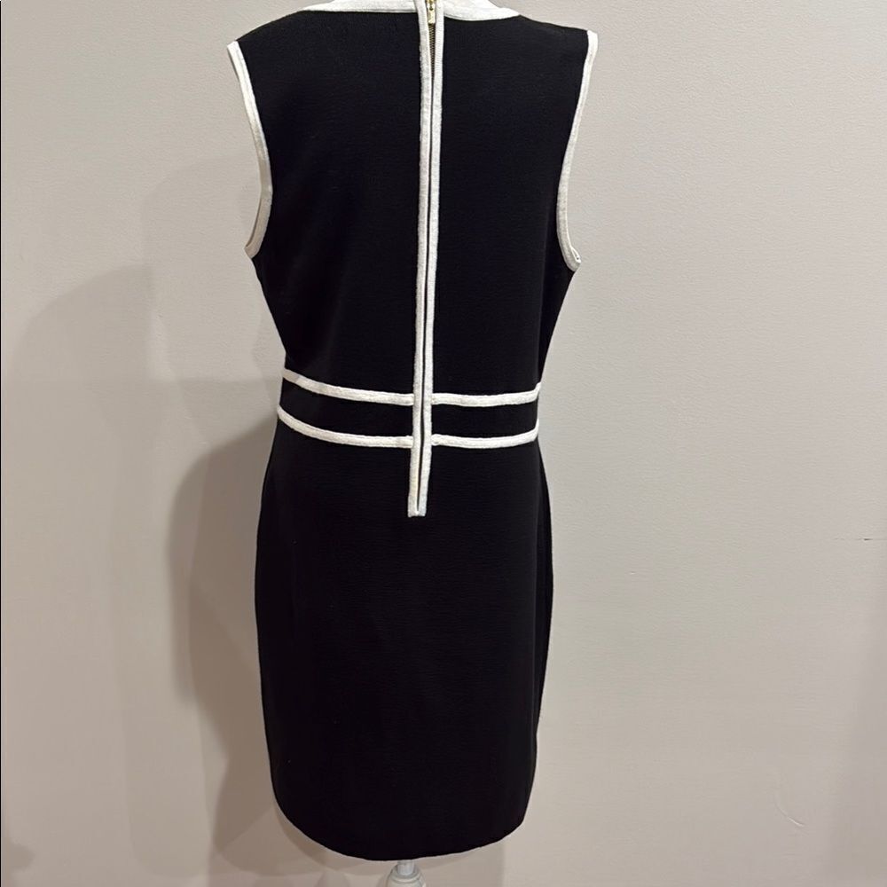 Calvin Klein Elegant Black and White Sleeveless Knit Dress Size Large - Picture 2 of 4